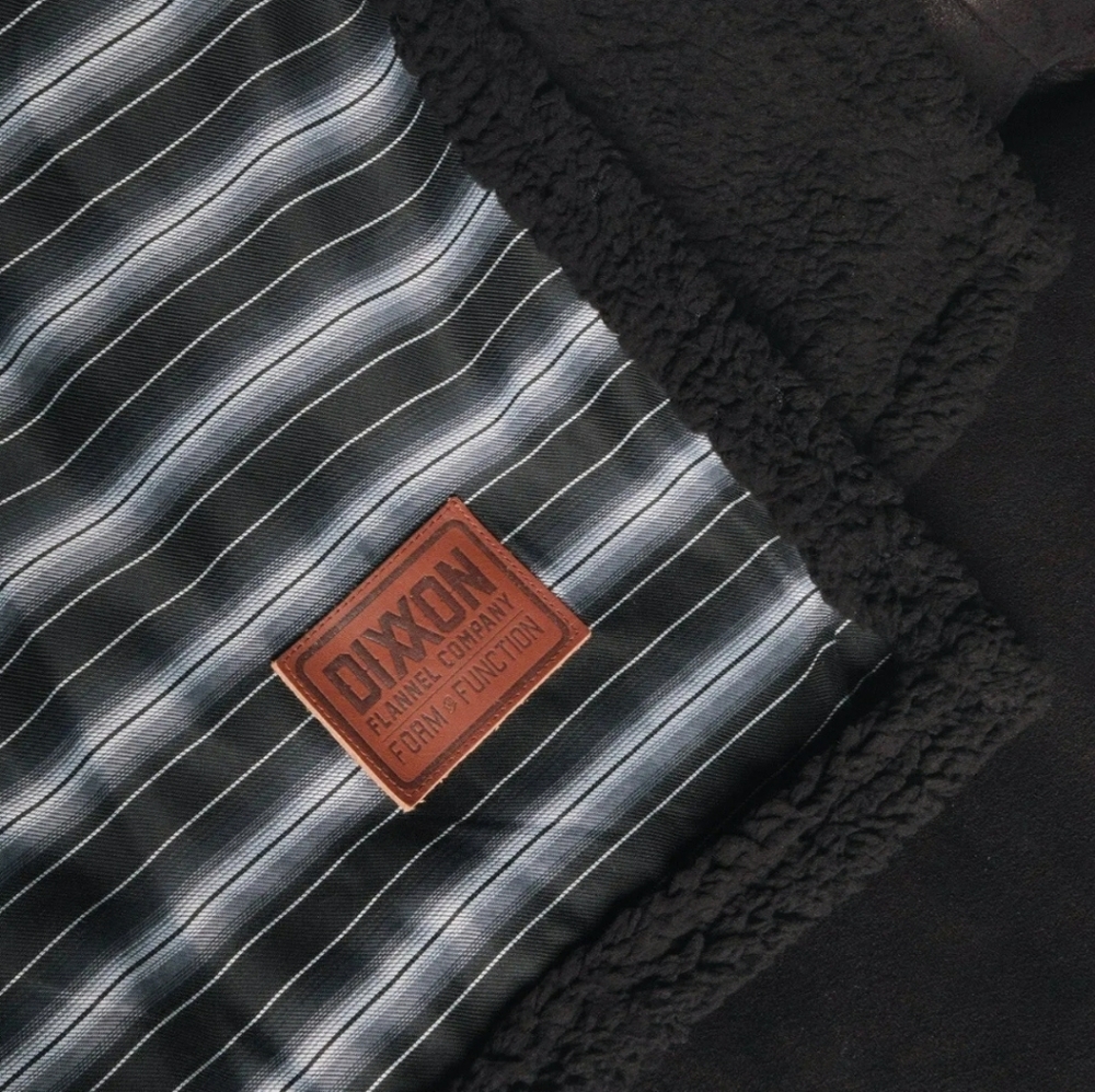 DIXXON FLANNEL BLANKET "THE SERAPE"